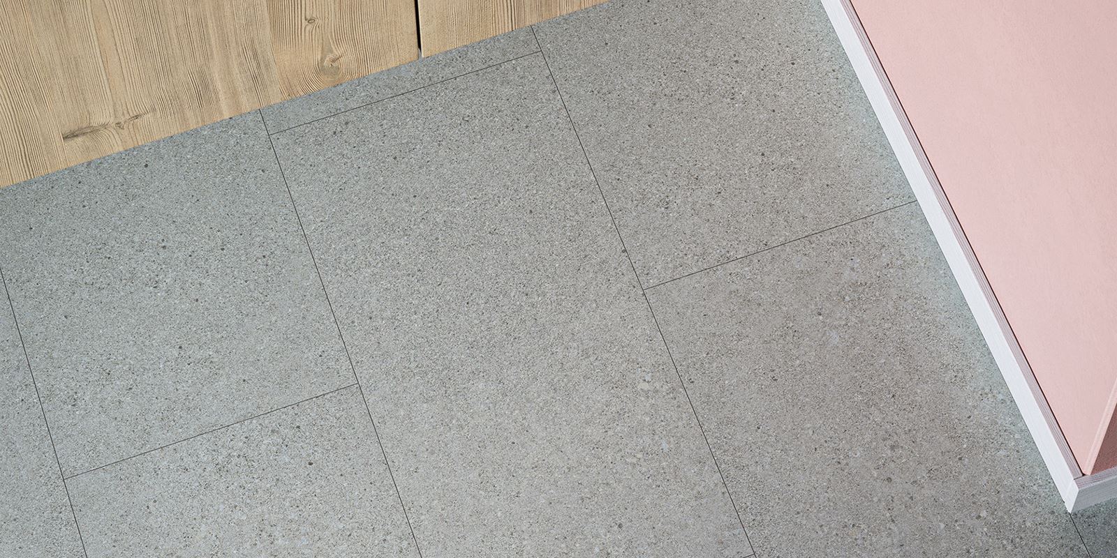 Invictus® Luxury Vinyl Flooring - Sandstone - Savannah - Wetroom_02